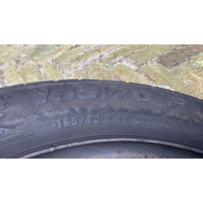 Winterband met stalen velgen 165/70 R14