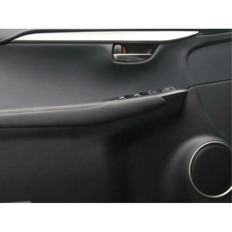 Lexus NX 300H AWD LUXURY LINE | Premium Navigatie | Lederen