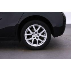 Toyota Verso 2.2 D-4D Business 7p. (bj 2012)