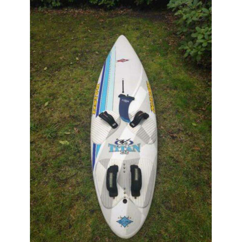 Naish Titan 252 110 liter