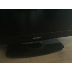 Philips LCD full HD TV. Als nieuw met AB en boeken.