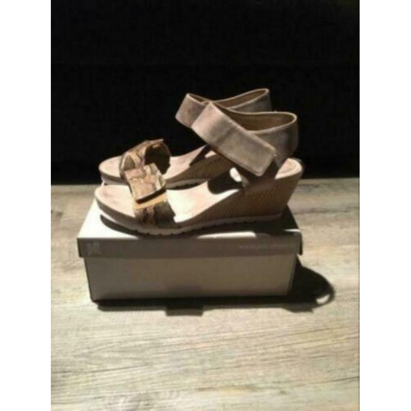 Super gave sandalen van Pitt, maat 42, NIEUW!!