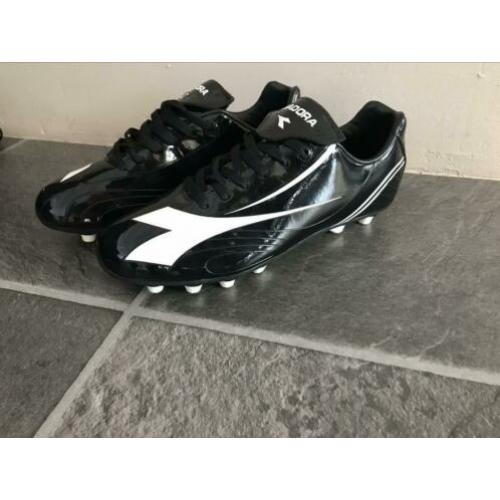 Voetbalschoenen Diadora mt 41