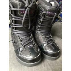Te koop zgan snowboard schoenen, maat 37