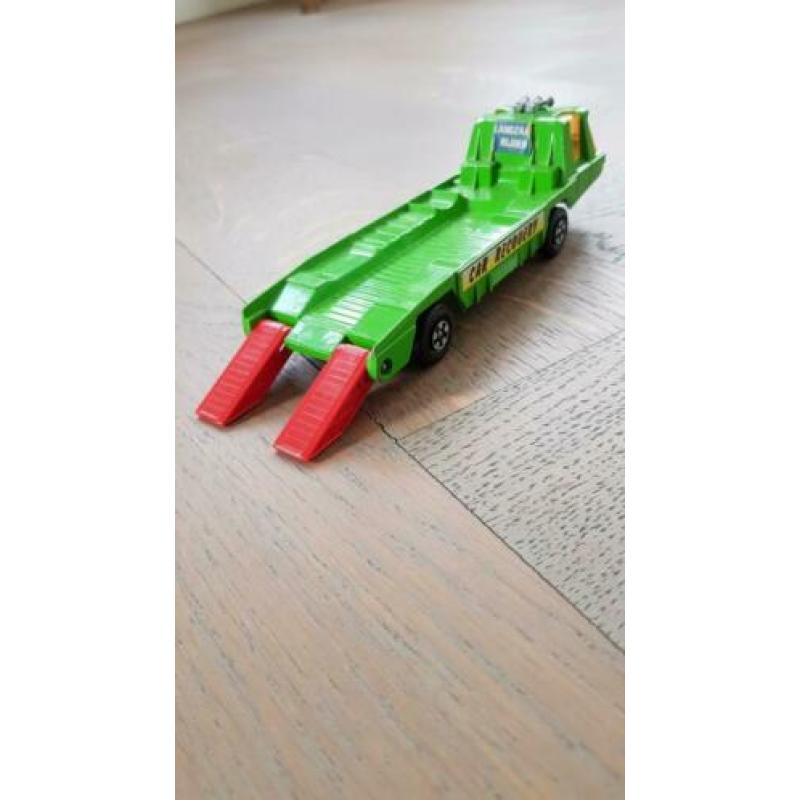 Matchbox Lesney England autotransporter uit 1975