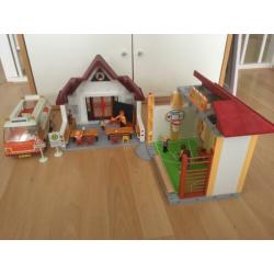 Playmobil school met gymlokaal en schoolbus