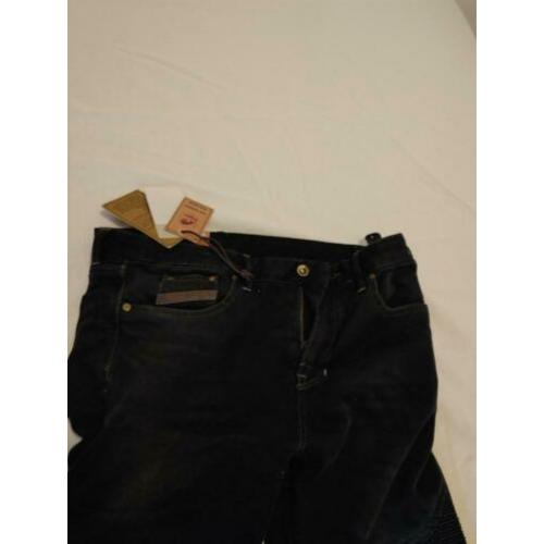 Mooie nieuwe motorbroek maat 38