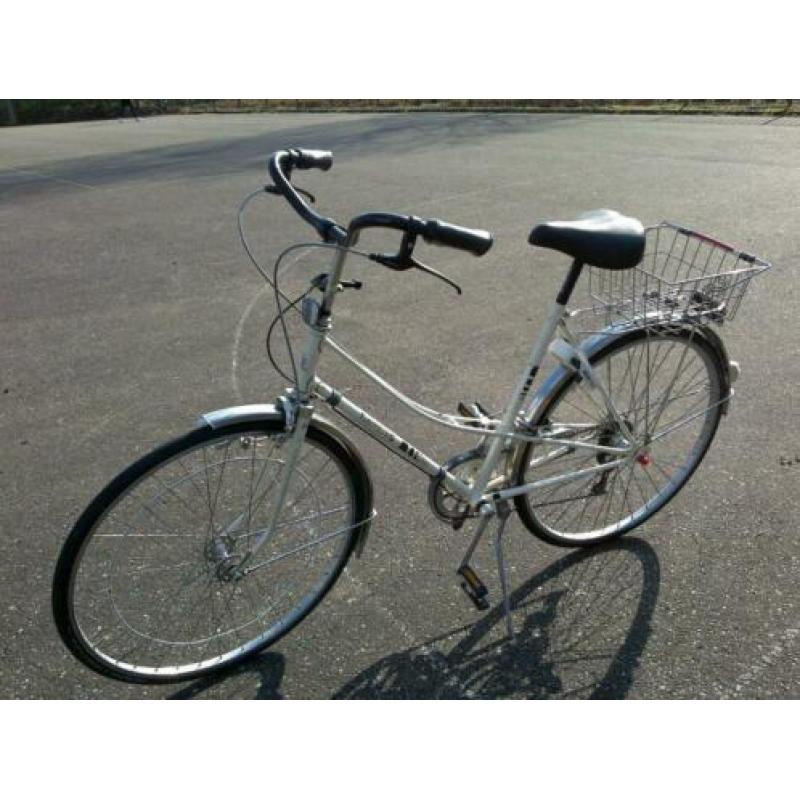 Thunberg Karlsruhe damesfiets bike Gazelle Batavus