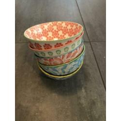 Set van 5 mooie kommetjes / kommen / bakjes /servies bloemen