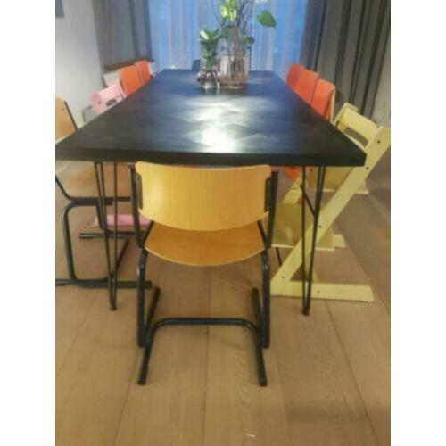 Vintage schoolstoelen