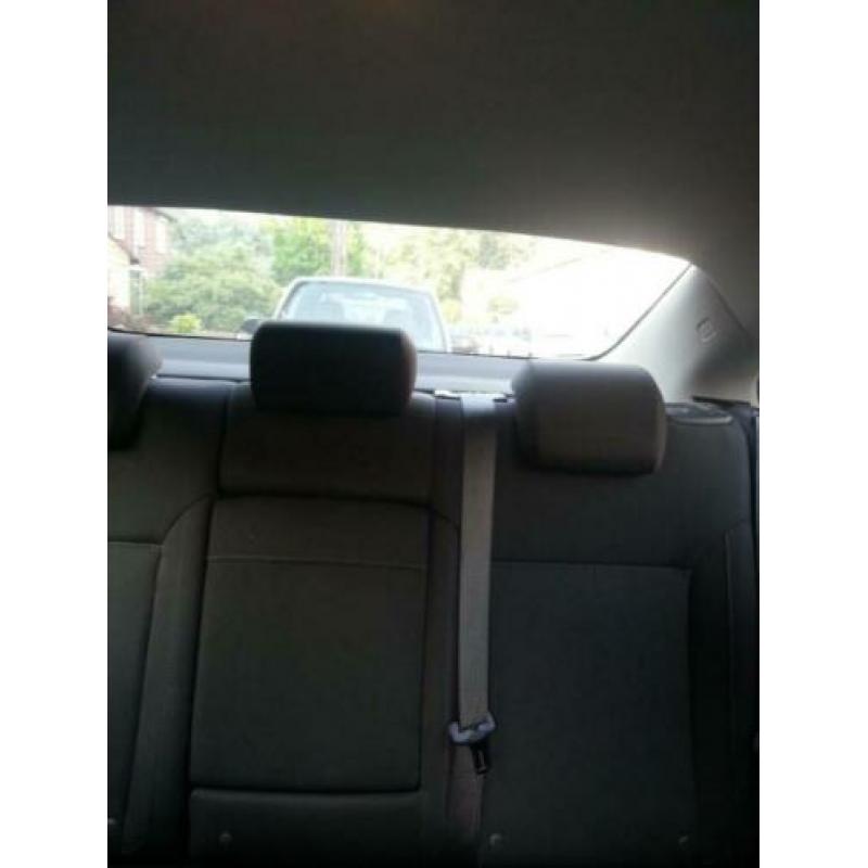 Opel Insignia 2.0 Cdti 96KW 4-DRS 2009 Zwart