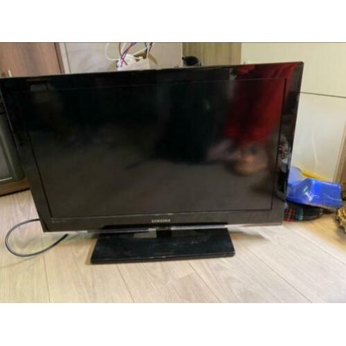 Samsung tv model LE32C530F1W