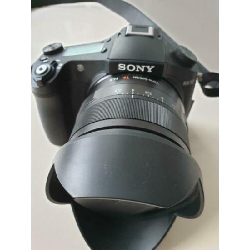 Sony fotocamera RX10 zgan