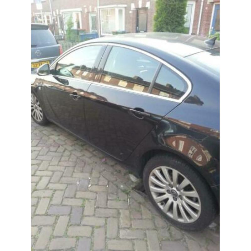 Opel Insignia 2.0 Cdti 96KW 4-DRS 2009 Zwart
