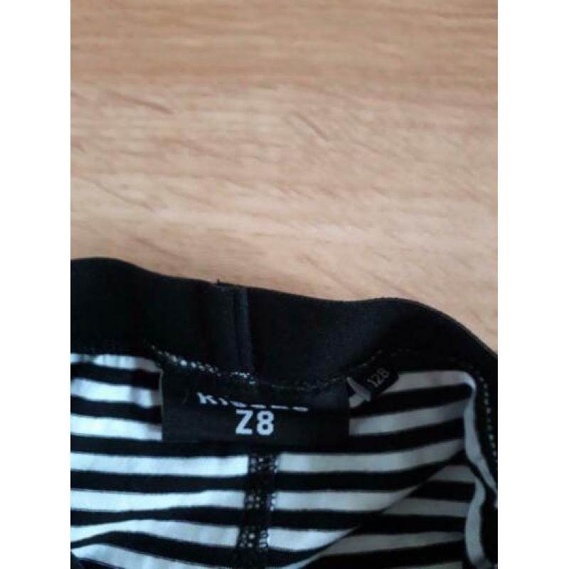 z8 mooie zwart wit gestreepte legging zgan 128
