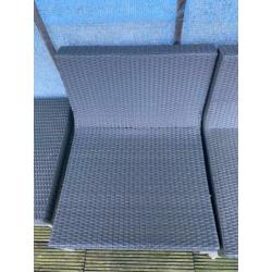 Gratis af te halen lounge stoelen