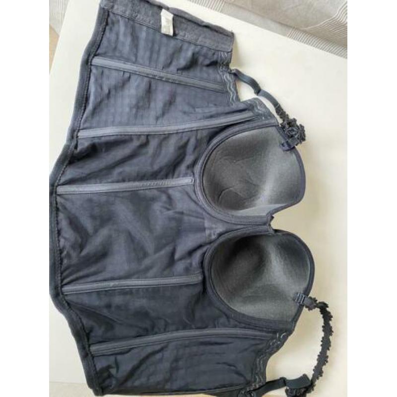 Setje Marie Jo bustier met 2 broekjes 70 E /40
