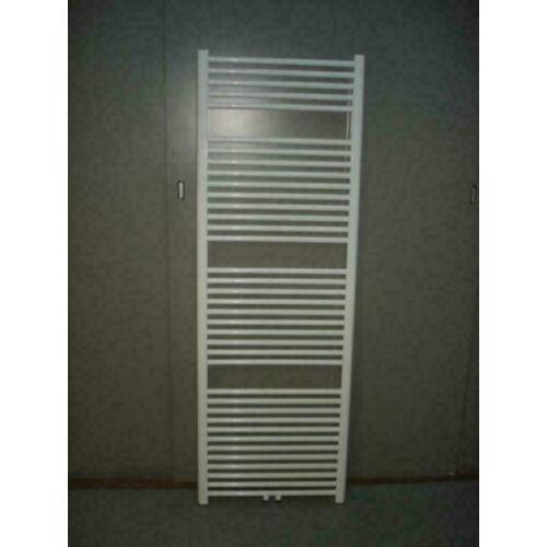 Handdoek radiator 60 cm breed x 185 cm hoog met midden- onde