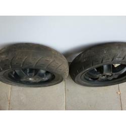 Set zwarte velgen / wielen van Piaggio Zip 2000