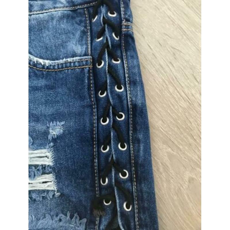 Stradivarius korte broek maat 38