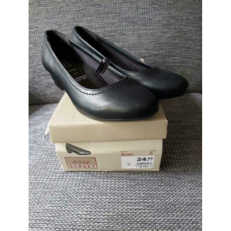 Dames schoenen met hakje