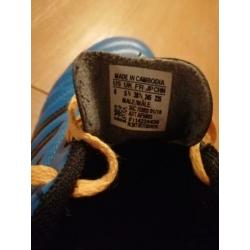Te koop : Adidas gymschoenen blauw