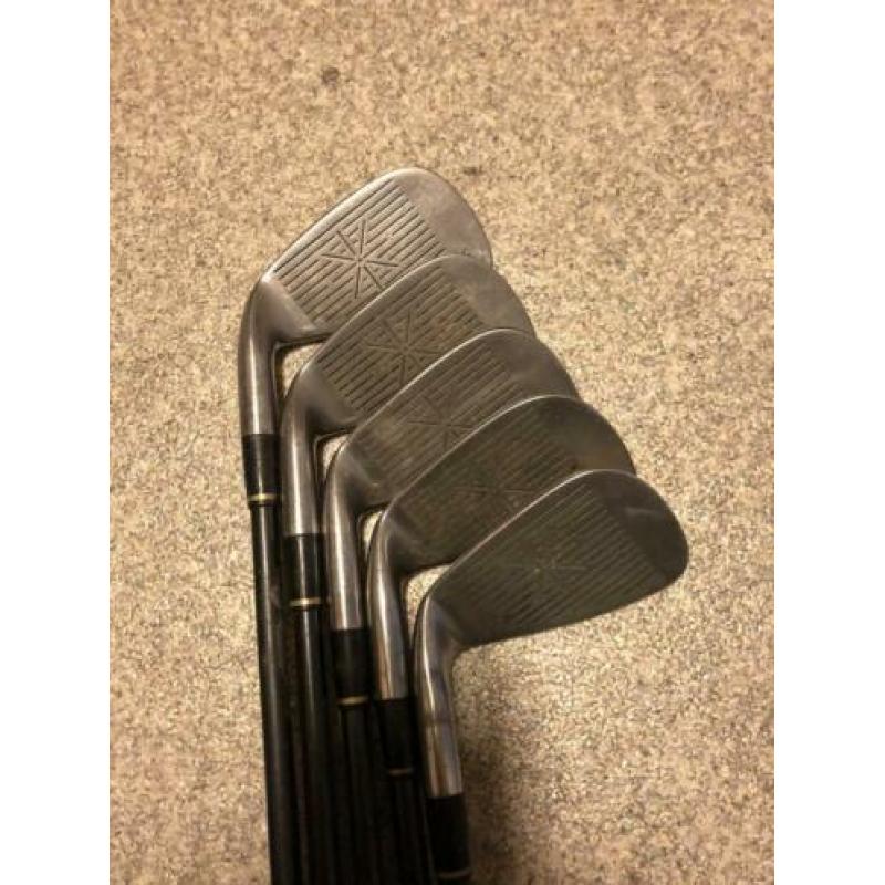 Complete Golfset graphite Texas Golf H357 56789 PS & putter