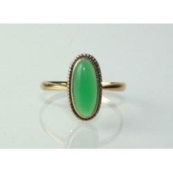 Antieke gouden ring met cabuchon geslepen groene edelsteen