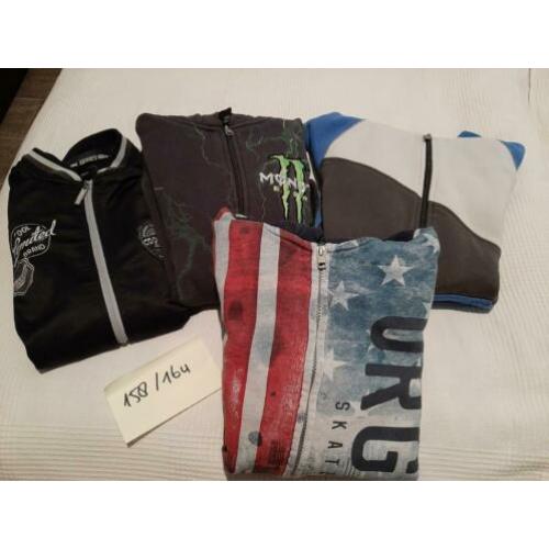 Te koop pakket jongens vesten/hoodies 158/164