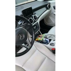 Mercedes CLA-Klasse 200 1.6 115KW 7G-DCT (aut) 2013 Grijs