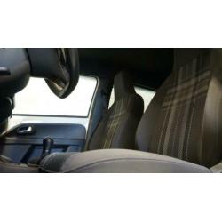 Volkswagen Up! 1.0 BMT move up! Airco-Bluetooht-Stoelverwarm