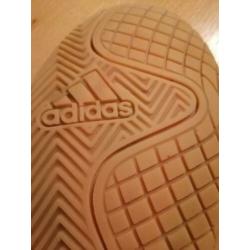 Te koop : Adidas gymschoenen blauw