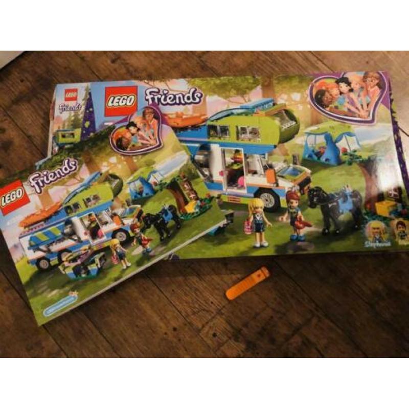 Lego Friends Camper