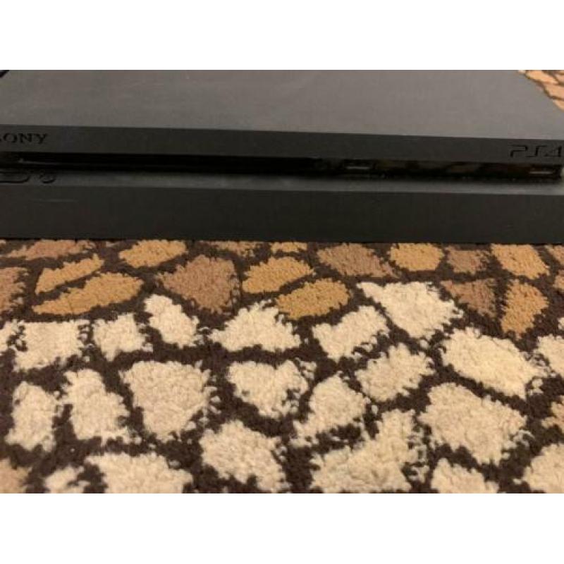 PlayStation 4