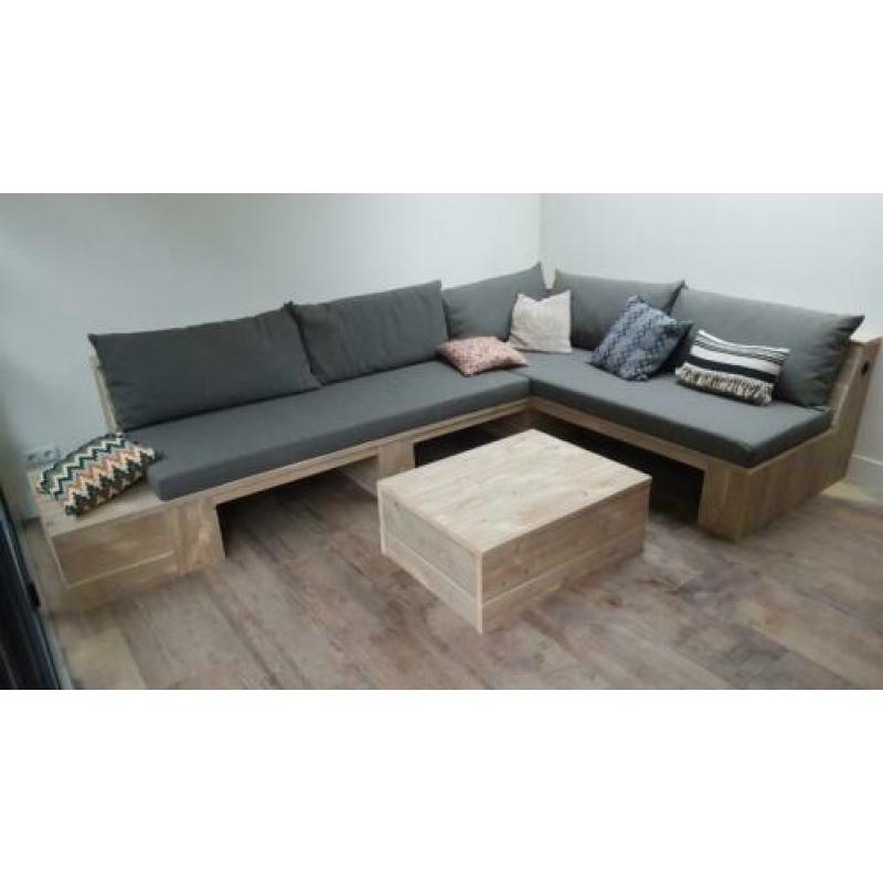 Unieke zithoek, complete loungeset van steigerhout elke maat