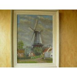 Schilderij op linnen van molen en enkele huisjes gesigneerd