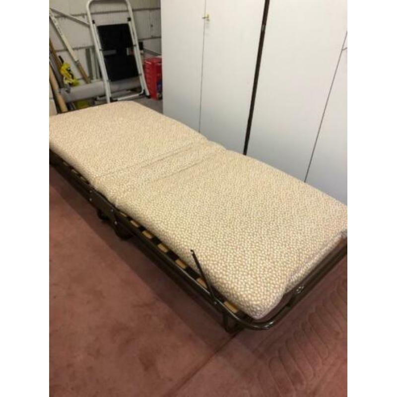 Vouwbed