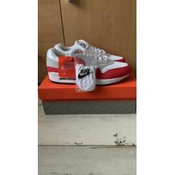 Niks air Max 1 anniversary red OG red 44