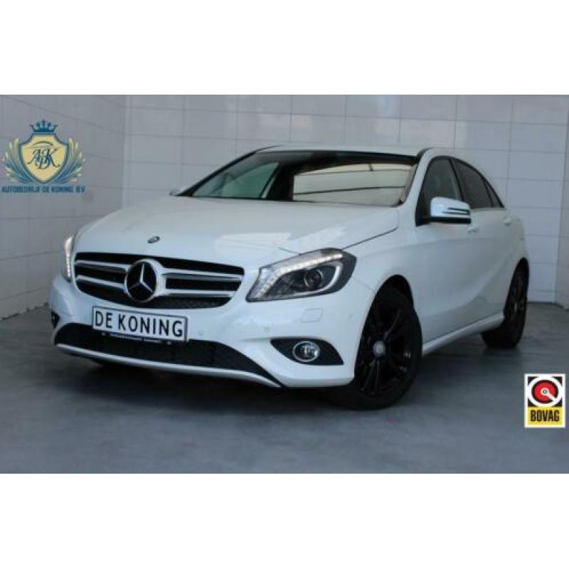 Mercedes-benz A 180 Automaat, LED, NAVI, leer, PDC