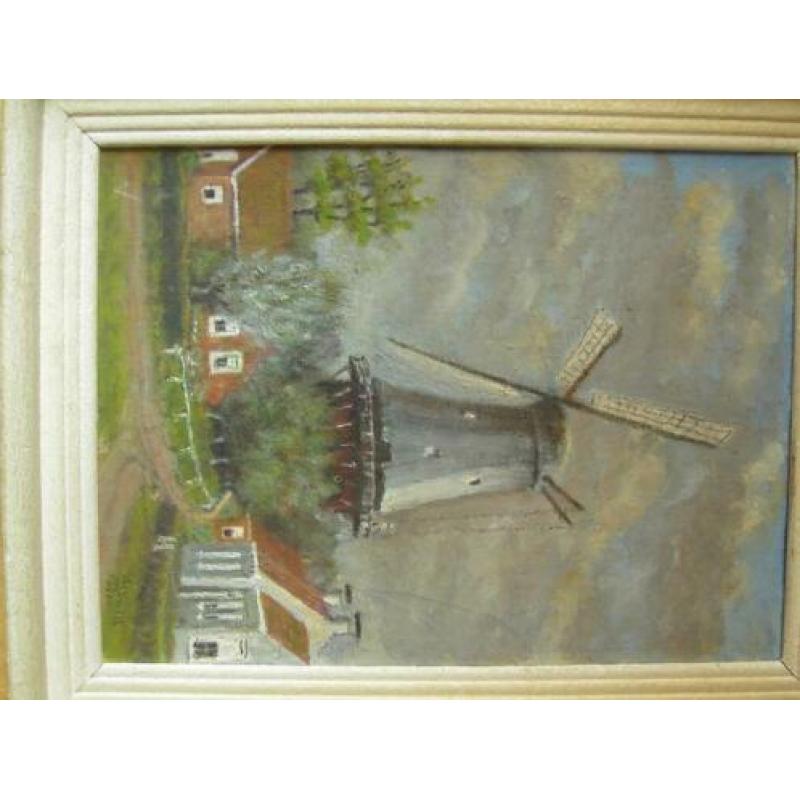Schilderij op linnen van molen en enkele huisjes gesigneerd