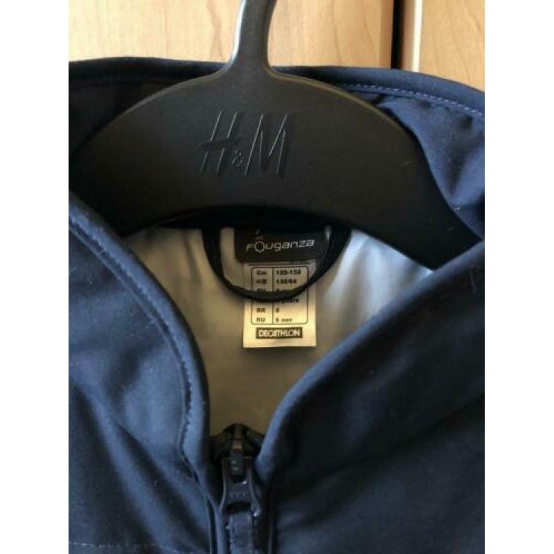 Blauwe bodywarmer maat 134