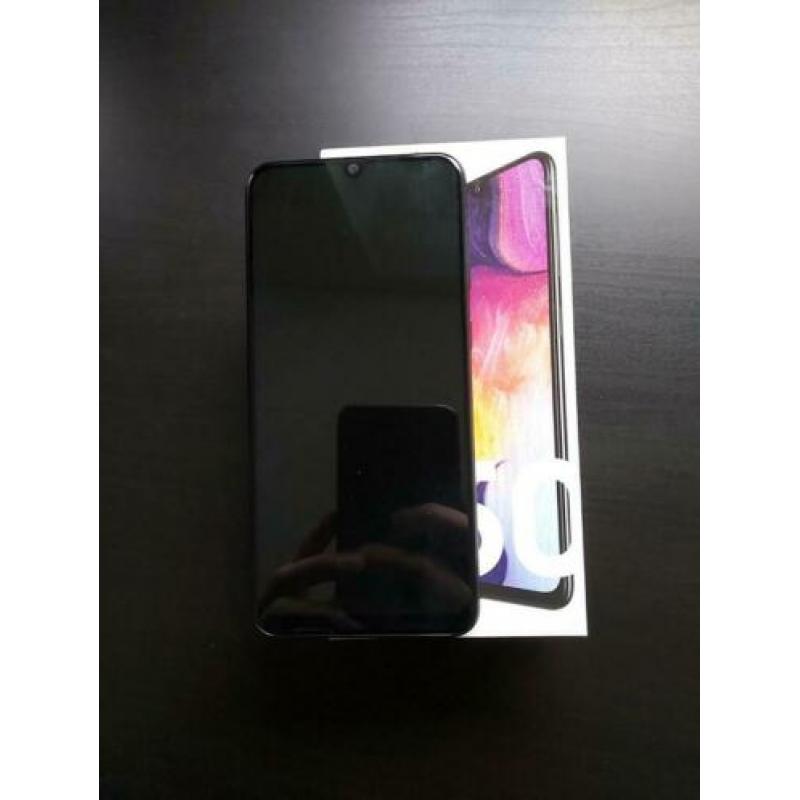 Samsung a50 met waterschade