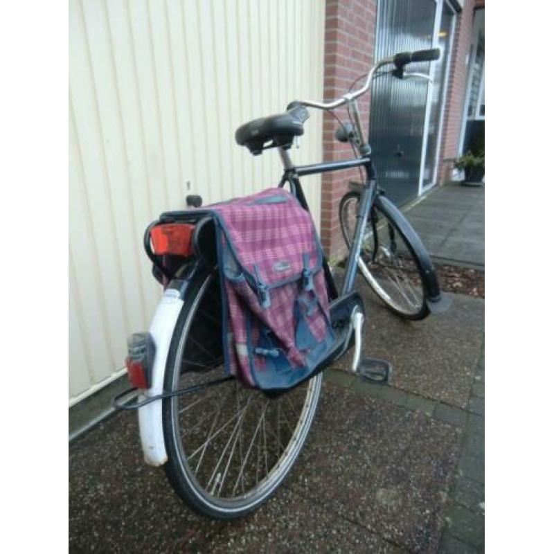 GAZELLE "Primeur" met framemaat 57 cm en 3 versnellingen