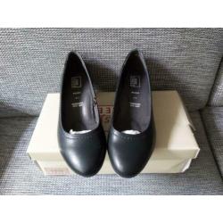 Dames schoenen met hakje