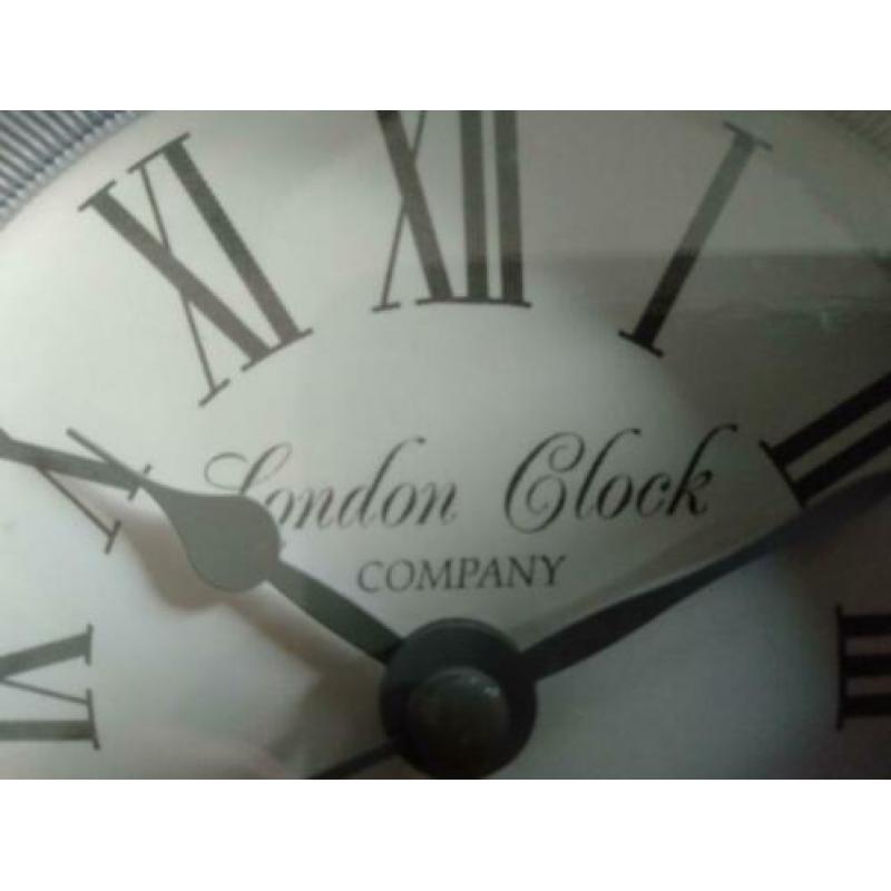 Wekker van London Clock Company