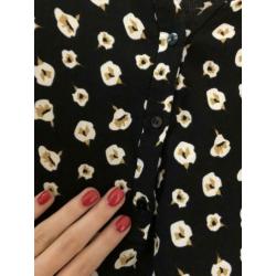 Blouse Mango zwart met wit (maat L)