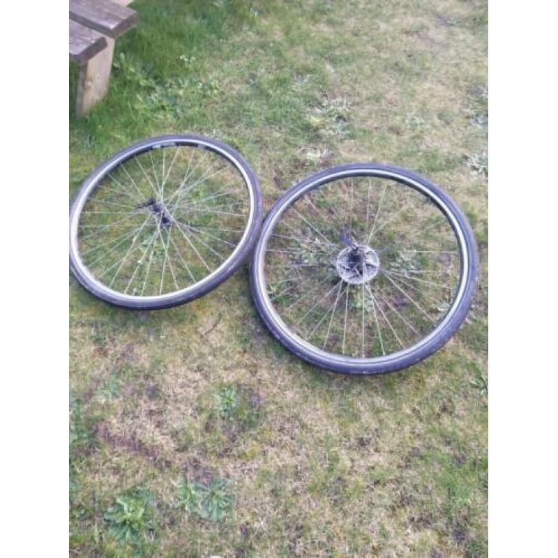 Wiel zet 28 inch