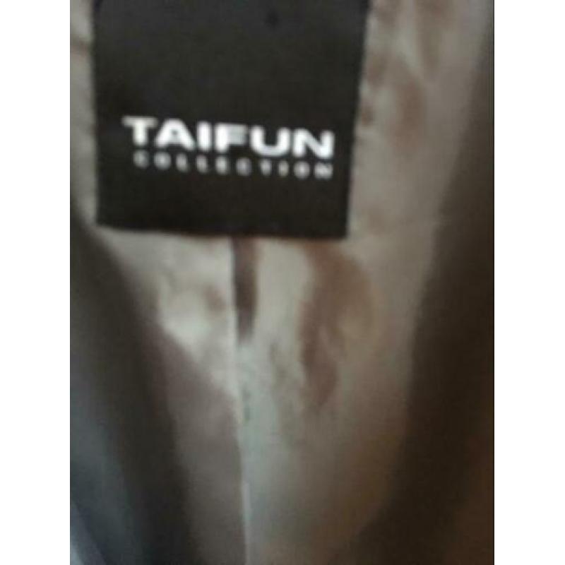 Taifun jasje maat 38/40