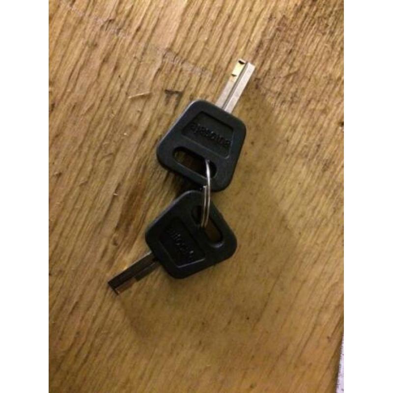 Kluis kluisje safe nieuw, incl. 2x sleutel en kabel