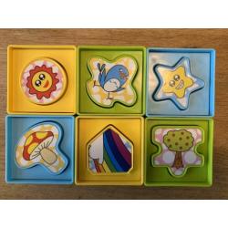 Puzzel- en sorteerblokjes